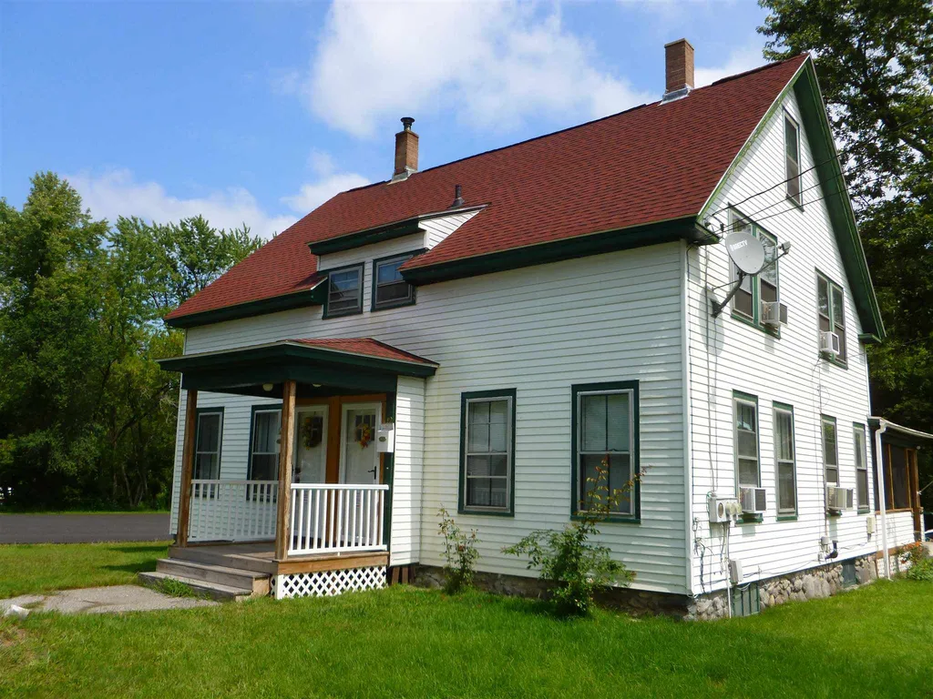 10 Brook Street Derry NH 03038