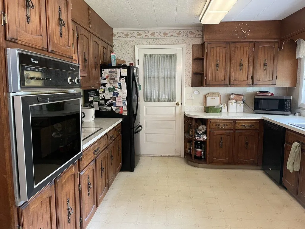 119 Route 7 North Milton VT 05468