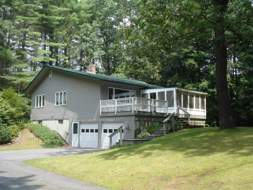 62 Cedarwood Road Charlestown NH 03603