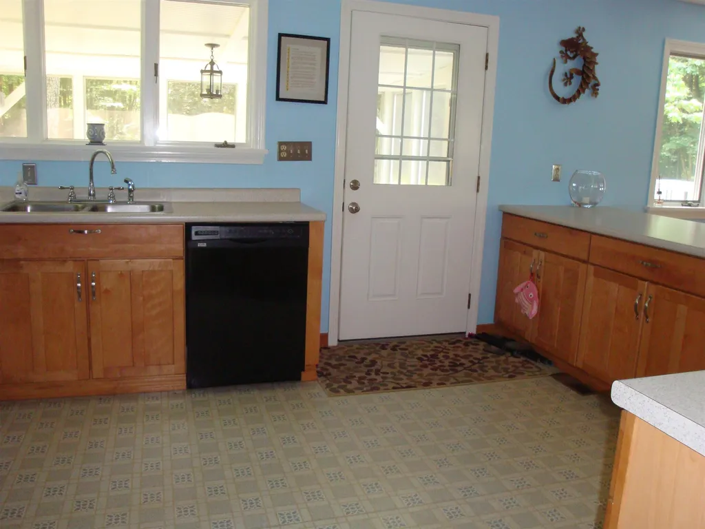 62 Cedarwood Road Charlestown NH 03603