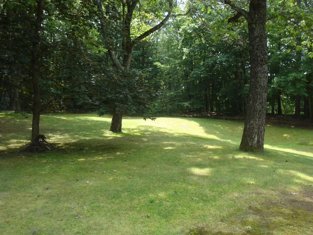 62 Cedarwood Road Charlestown NH 03603
