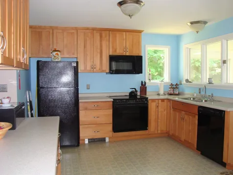 62 Cedarwood Road Charlestown NH 03603