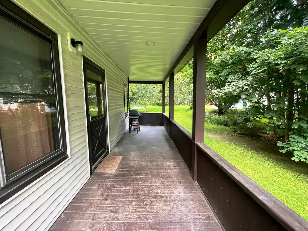 44 Cascadnac Avenue Hartford VT 05001