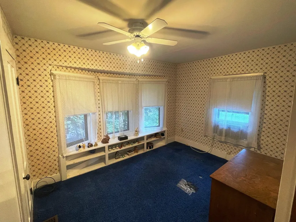 44 Cascadnac Avenue Hartford VT 05001