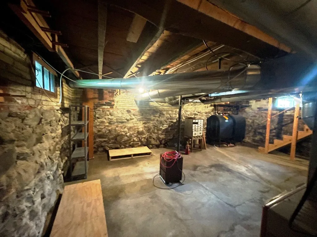 44 Cascadnac Avenue Hartford VT 05001