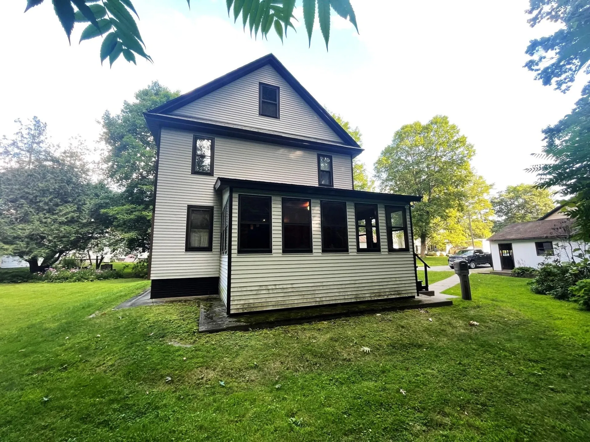 44 Cascadnac Avenue Hartford VT 05001