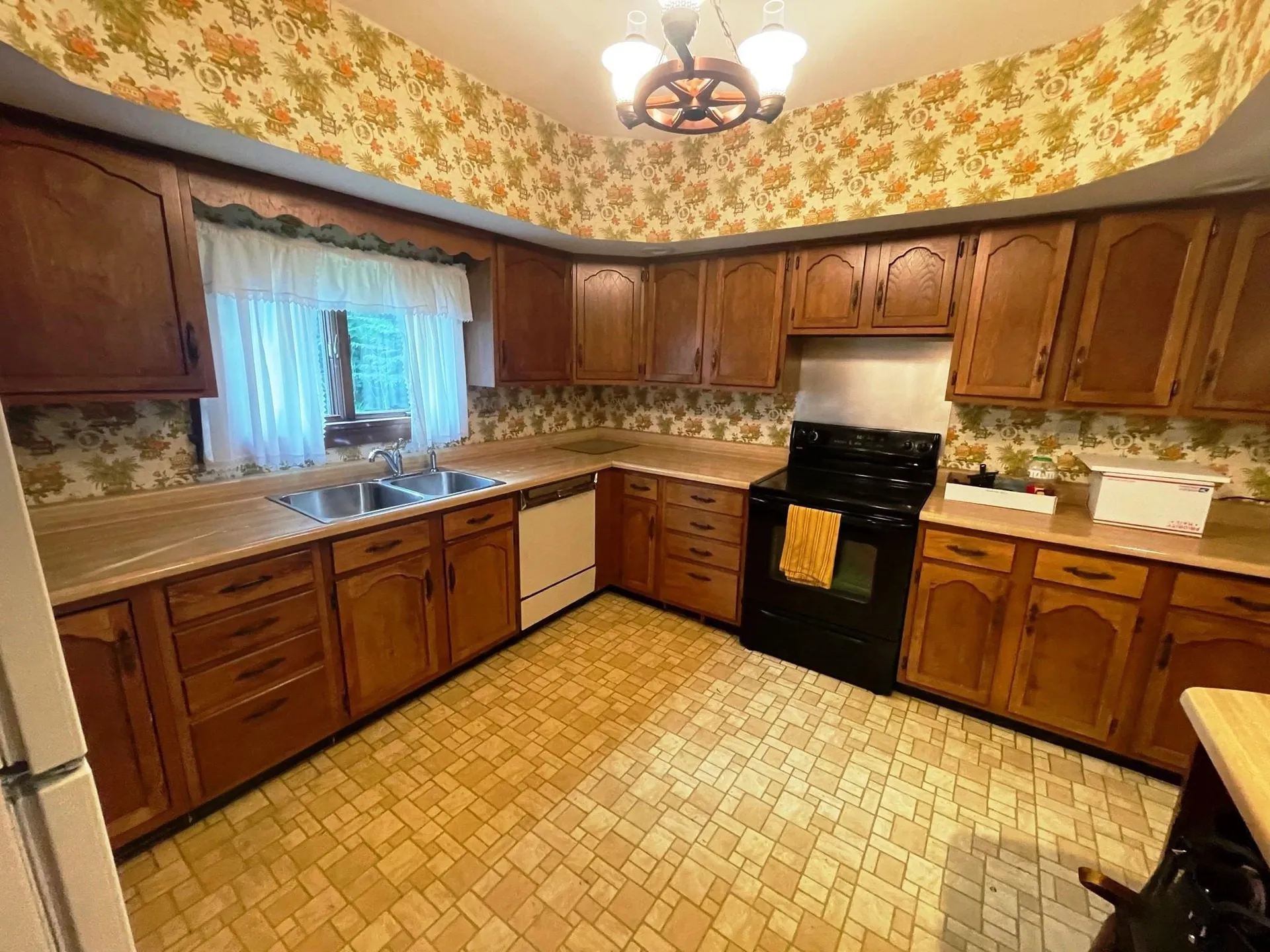 44 Cascadnac Avenue Hartford VT 05001