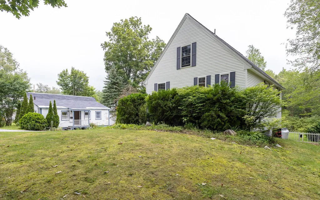425-427 Elm Street Keene NH 03431
