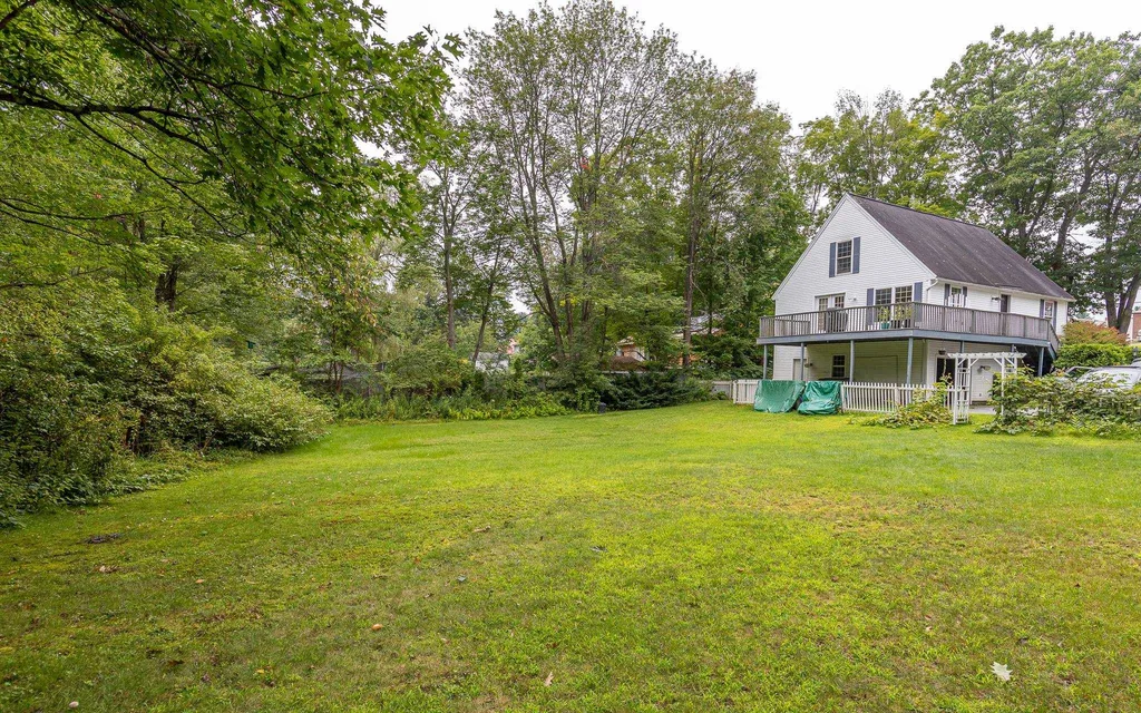 425-427 Elm Street Keene NH 03431