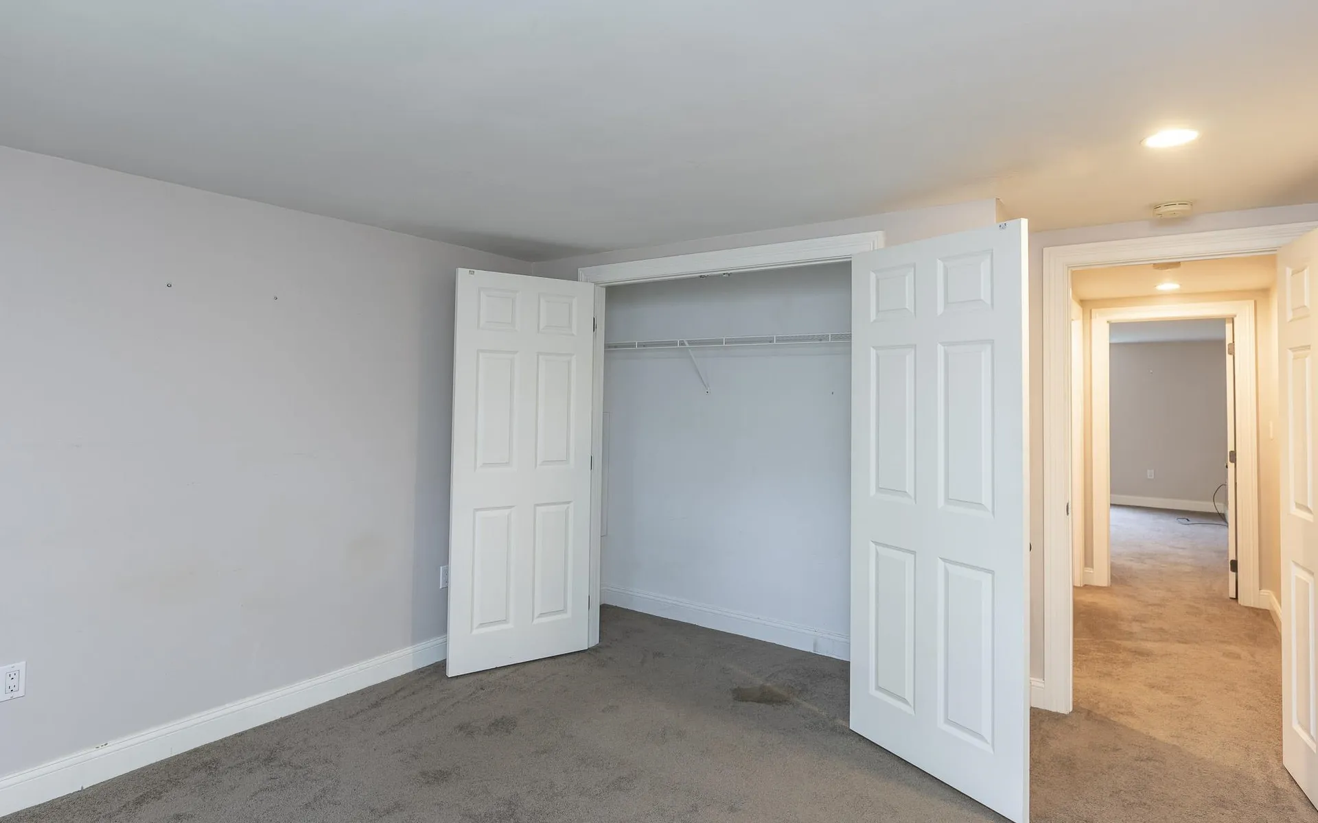 425-427 Elm Street Keene NH 03431