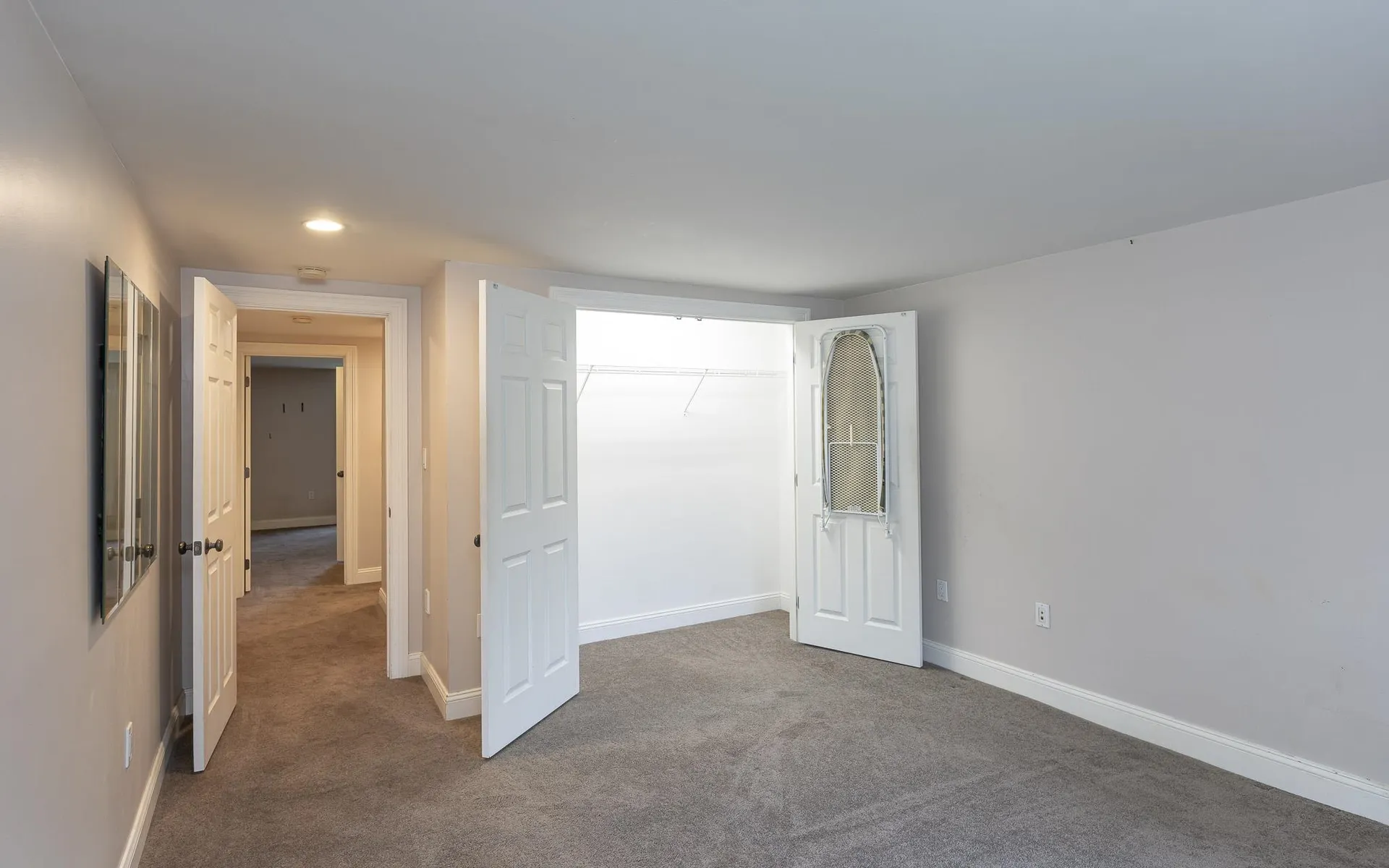425-427 Elm Street Keene NH 03431