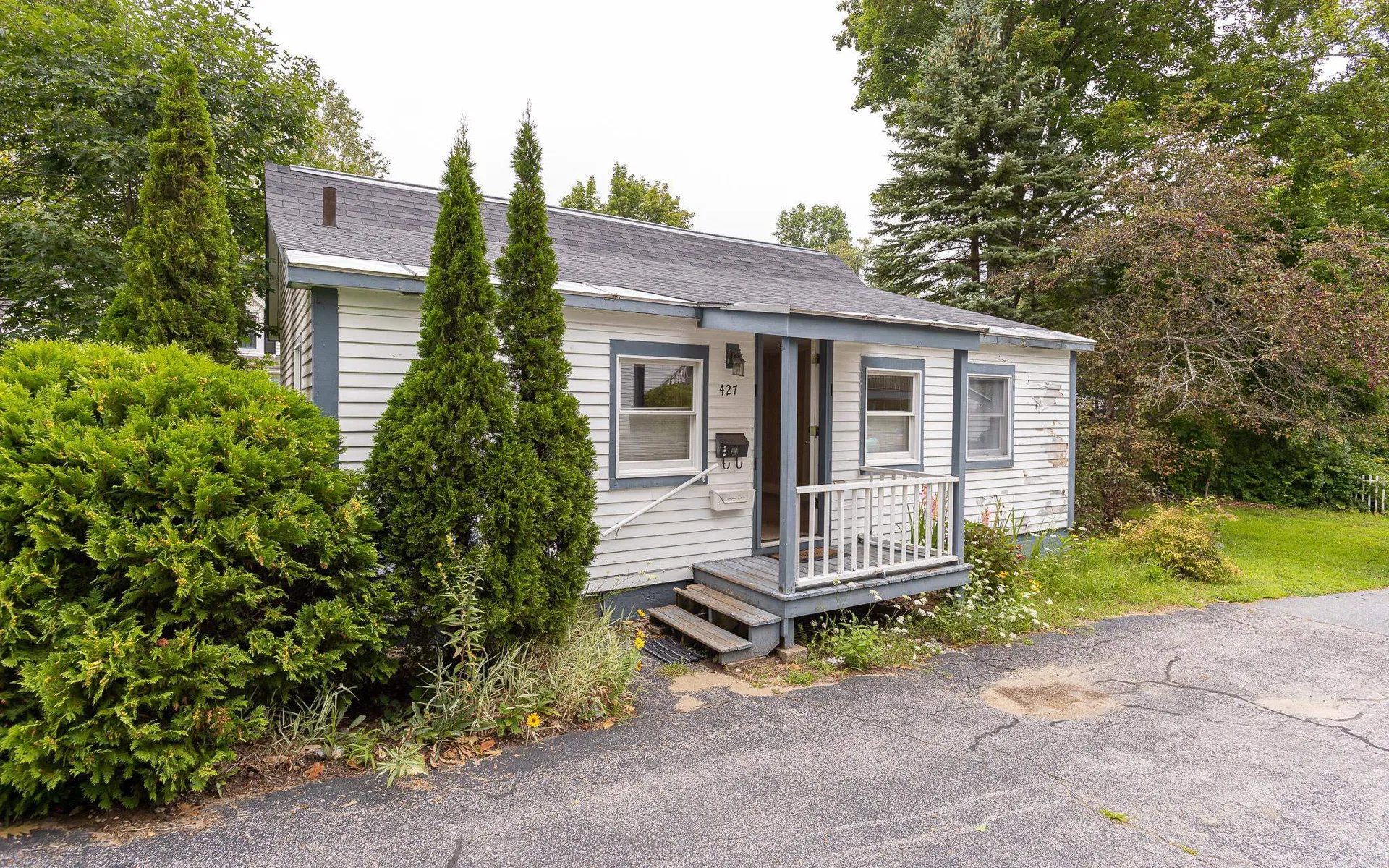 425-427 Elm Street Keene NH 03431