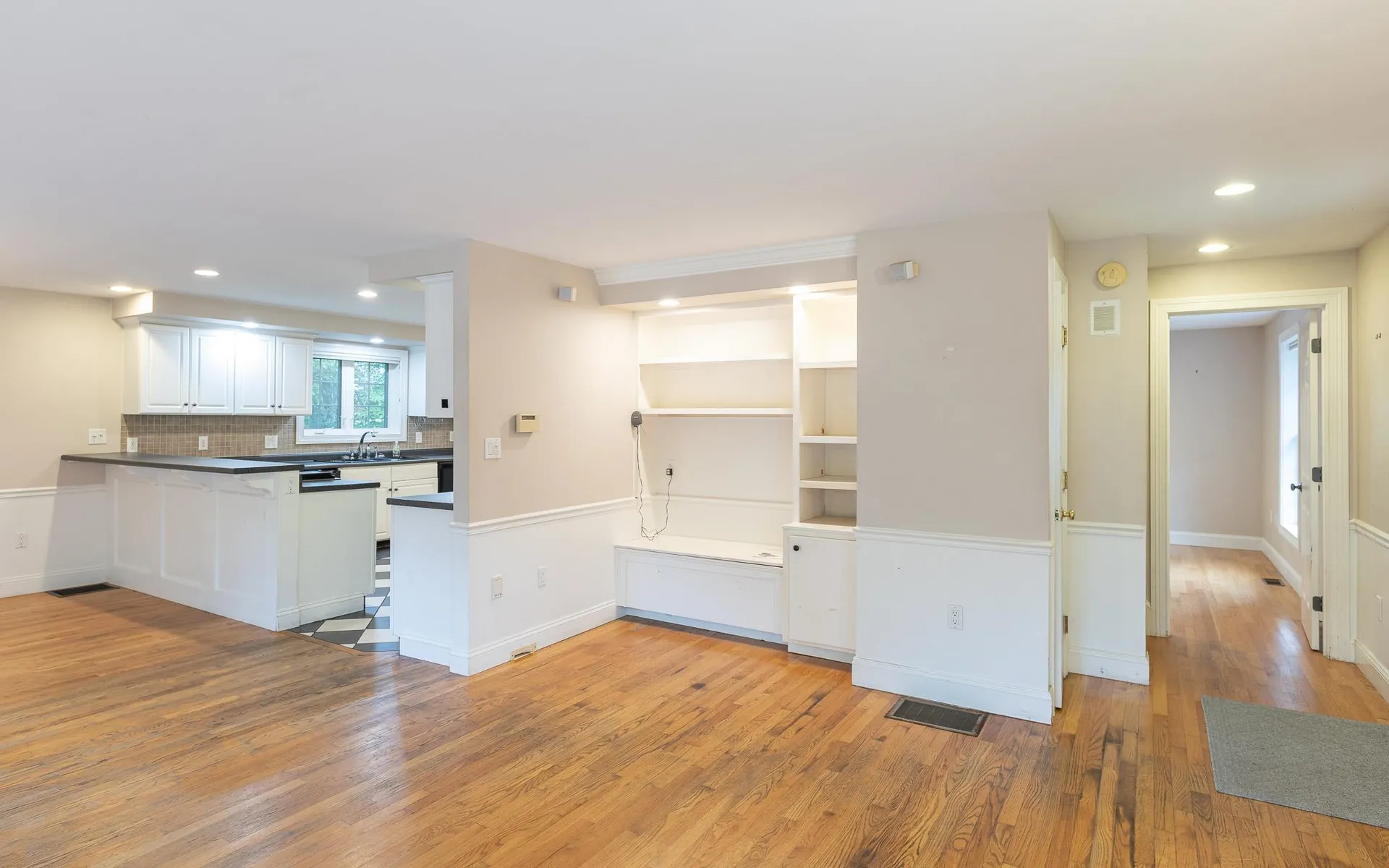 425-427 Elm Street Keene NH 03431