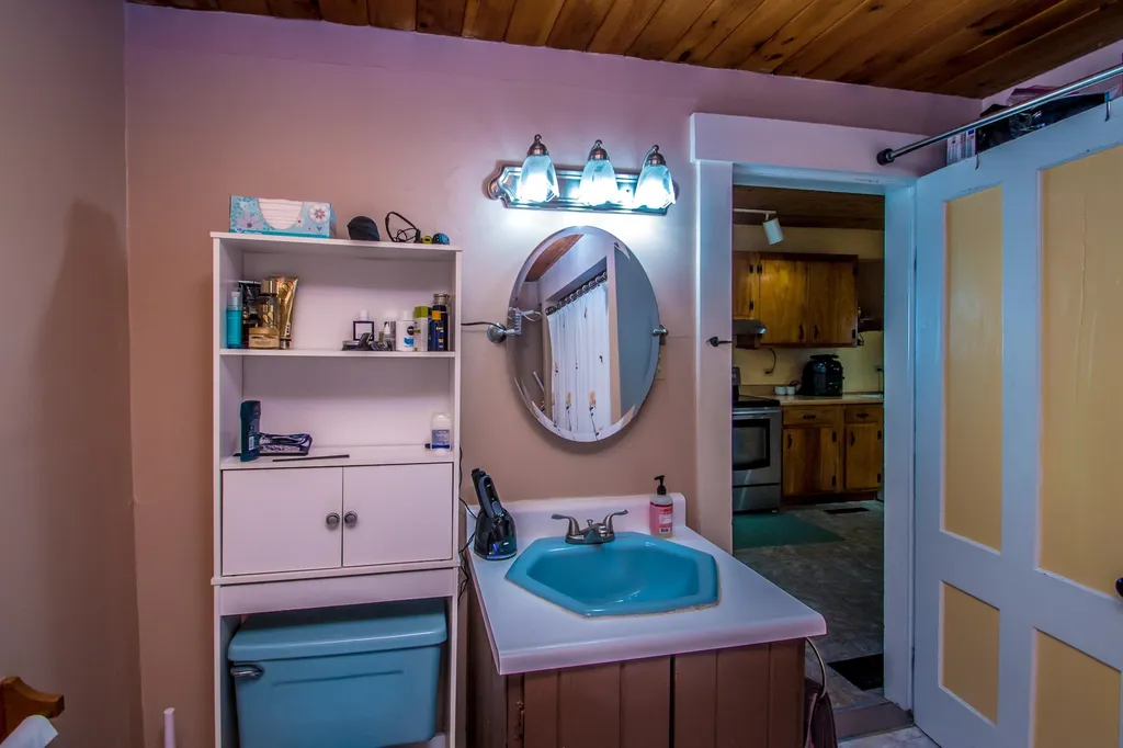 4 Foss Place Lancaster NH 03584