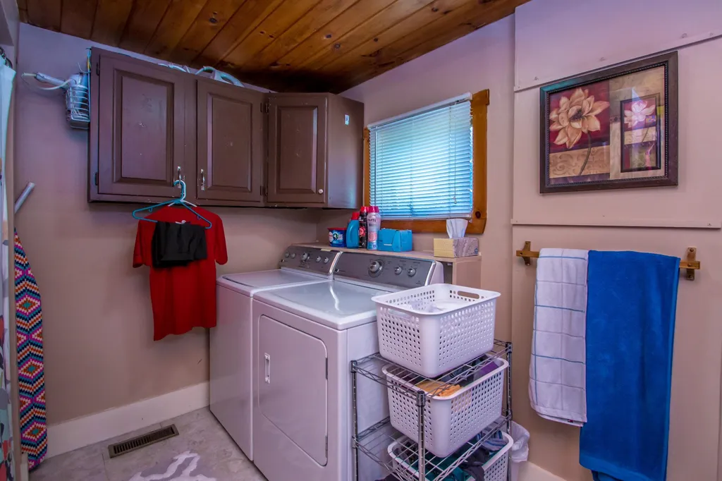 4 Foss Place Lancaster NH 03584
