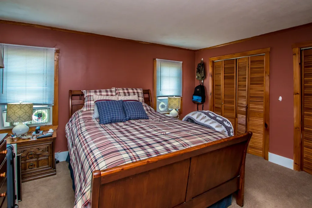 4 Foss Place Lancaster NH 03584