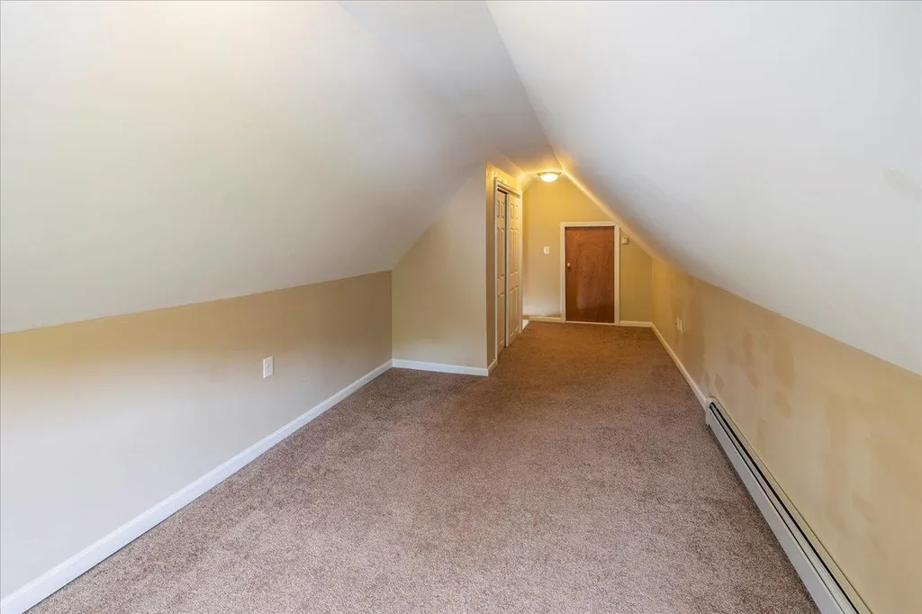 8 Desmarais Avenue Derry NH 03038