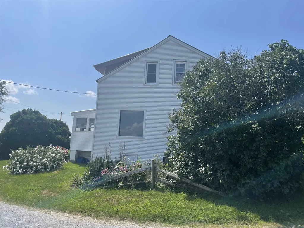 937 Middlebrook Road Ferrisburgh VT 05456