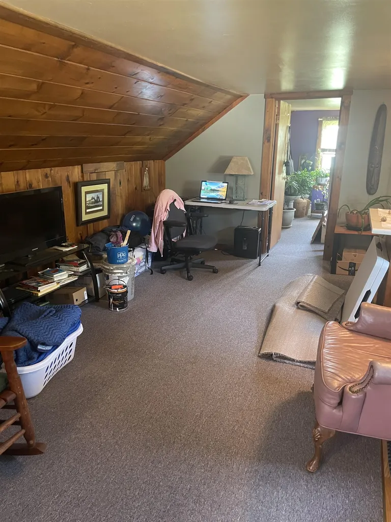937 Middlebrook Road Ferrisburgh VT 05456