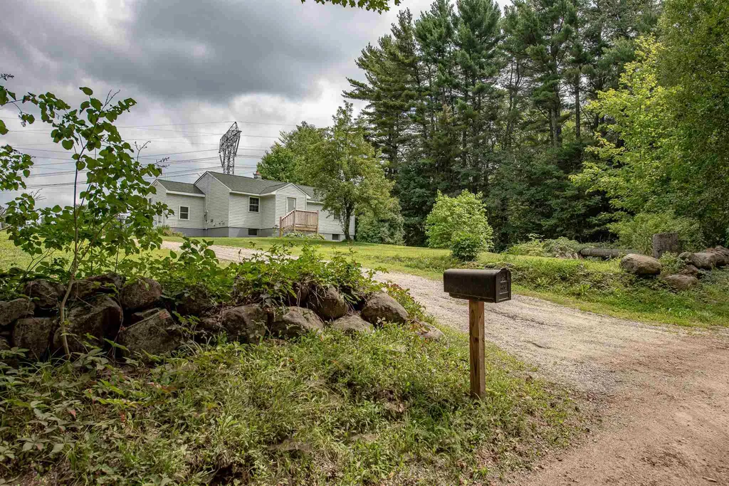 104 Cass Mill Road Hill NH 03243