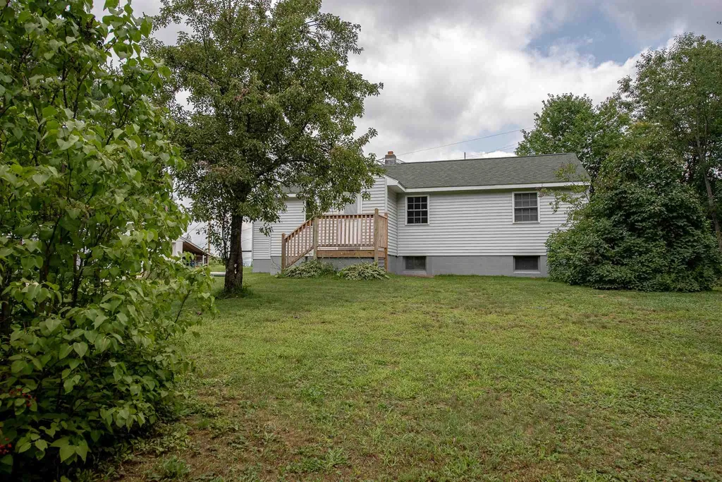 104 Cass Mill Road Hill NH 03243