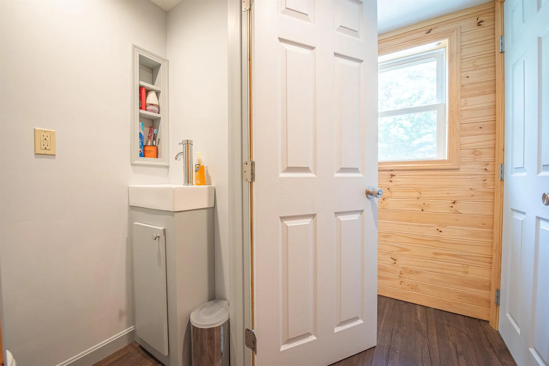 104 Cass Mill Road Hill NH 03243