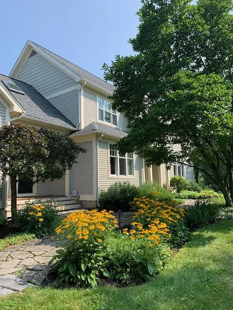 409 Maeck Farm Road Shelburne VT 05482