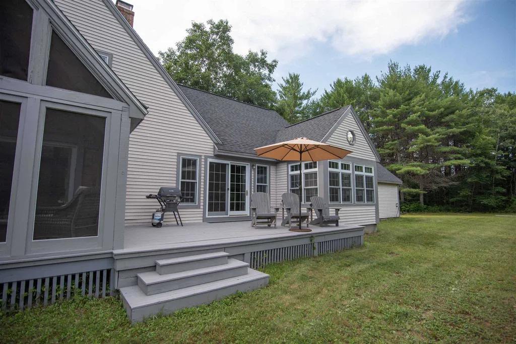 108 Stone Bridge Road Wilmot NH 03287