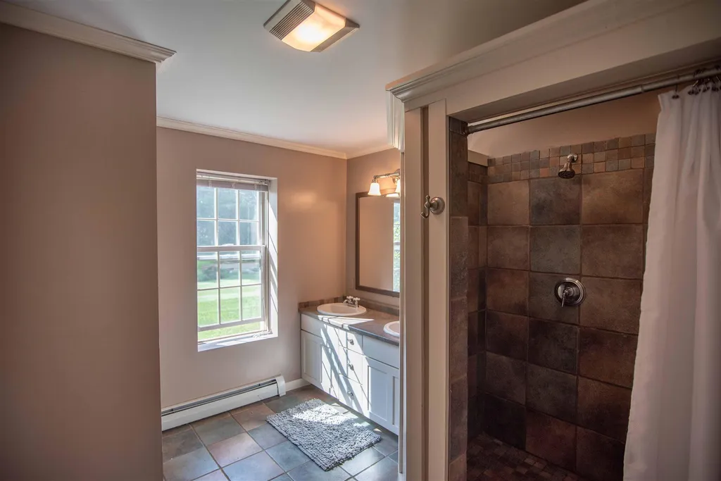 108 Stone Bridge Road Wilmot NH 03287