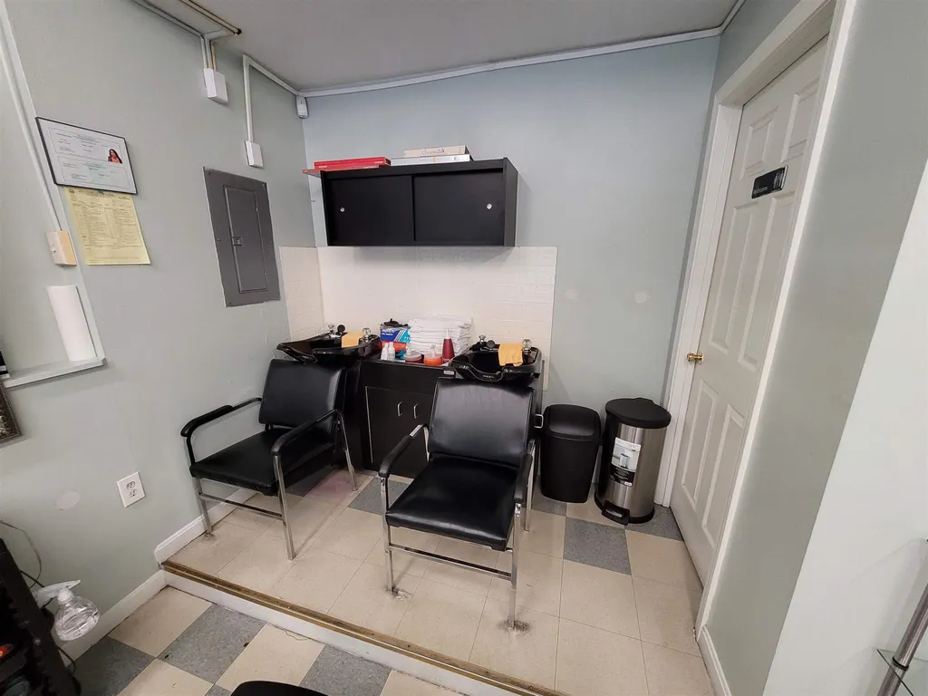 167 Pine Street Manchester NH 03103