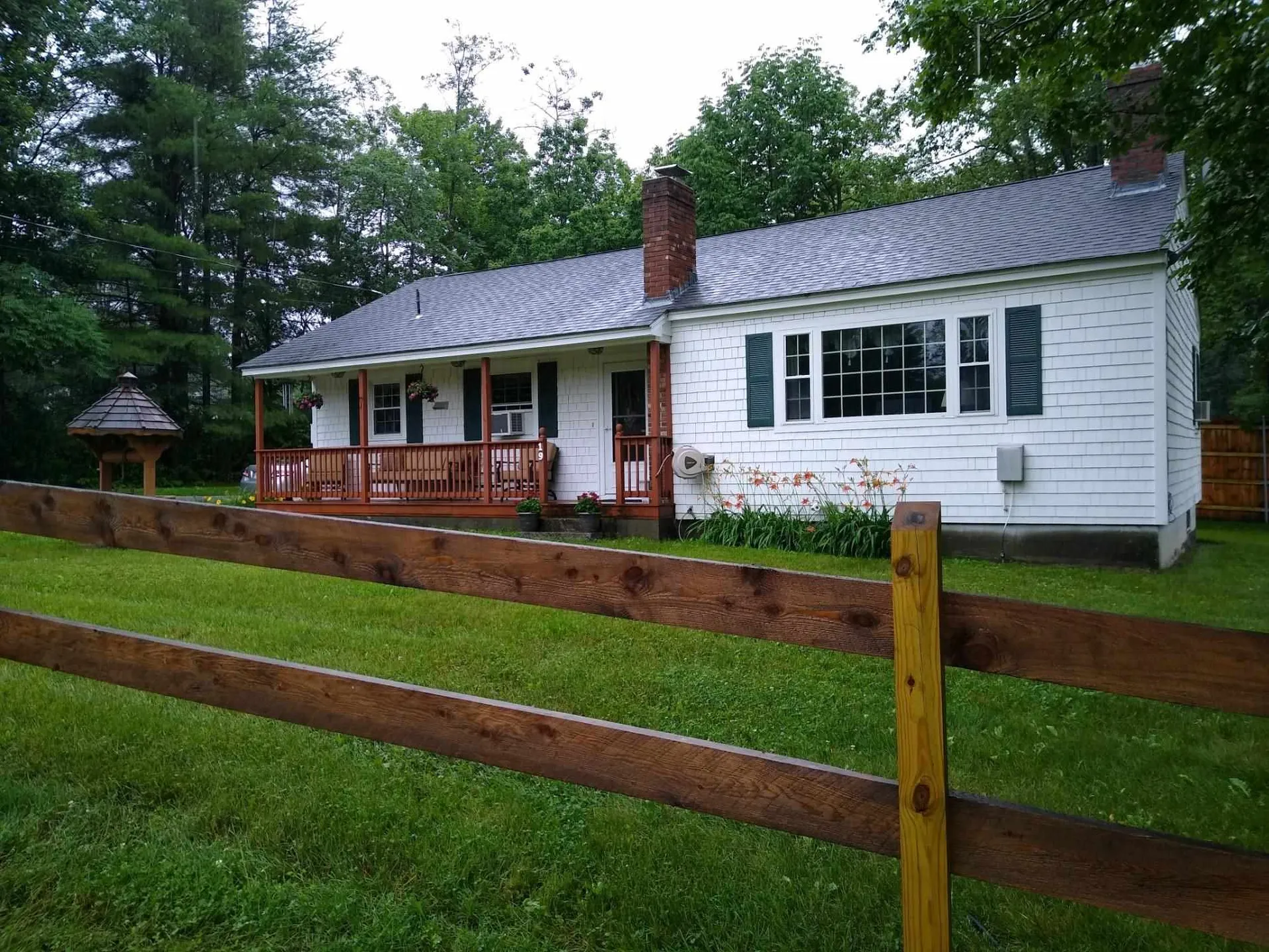 19 Brunt Avenue Ashland NH 03217