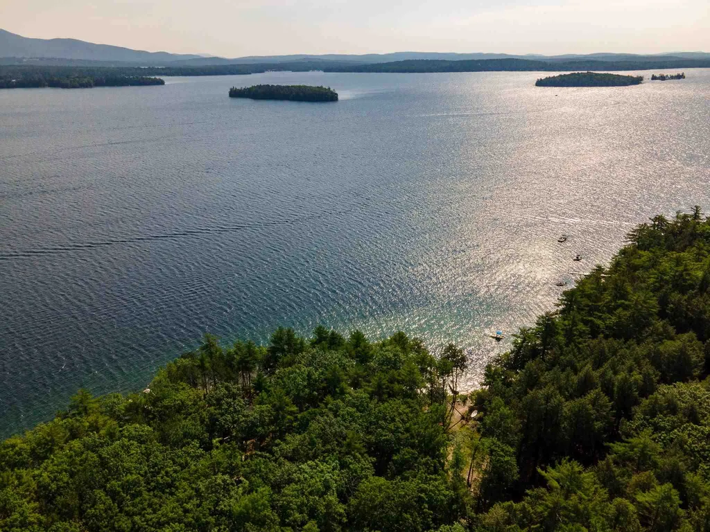 Lot I03, 15a-b Bear Island Meredith NH 03253