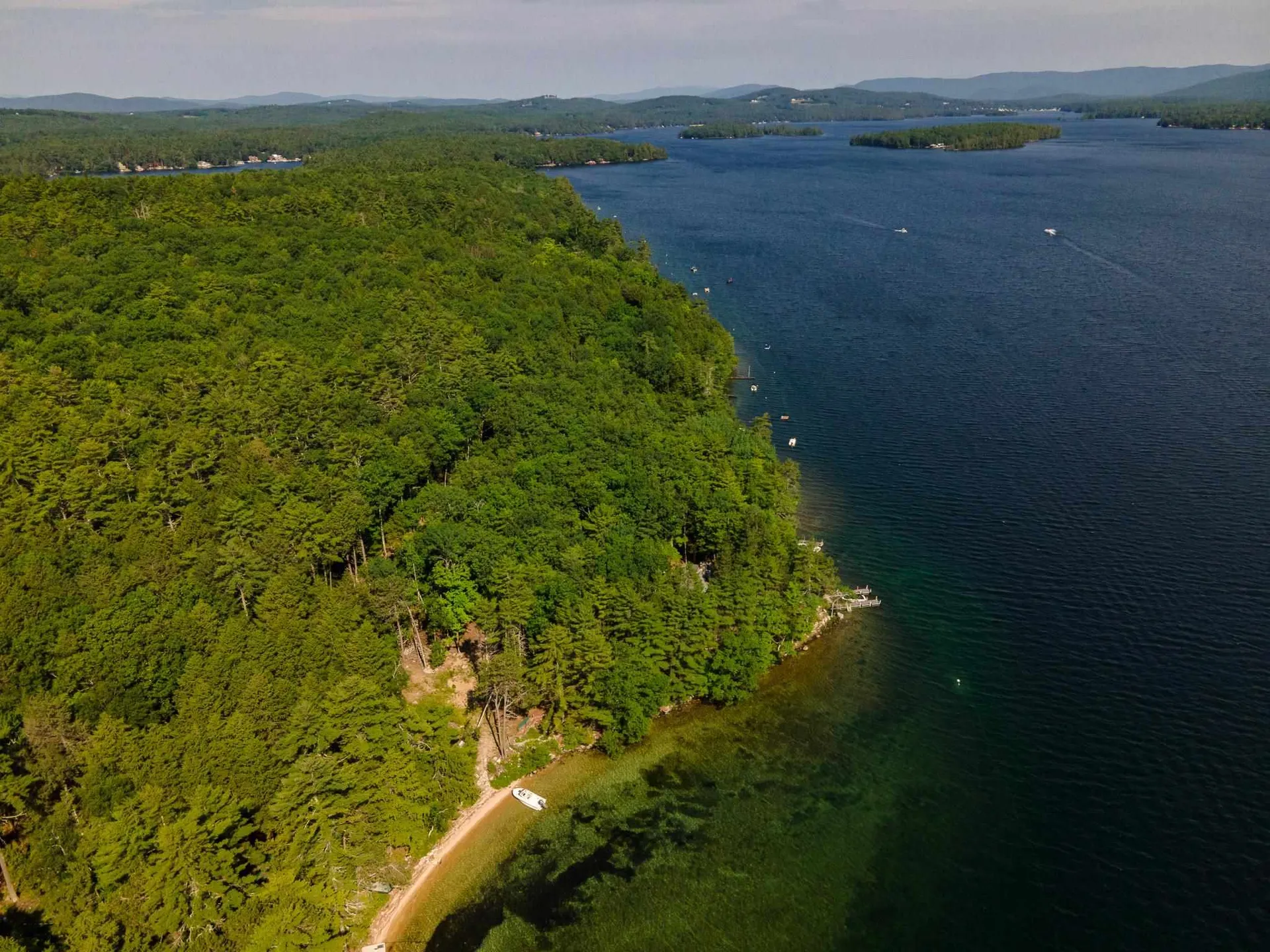 Lot I03, 15a-b Bear Island Meredith NH 03253