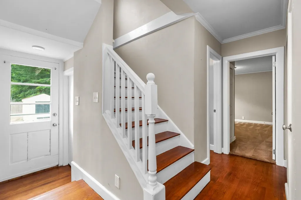6 Elwyn Road Portsmouth NH 03801