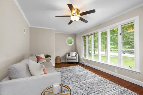 6 Elwyn Road Portsmouth NH 03801