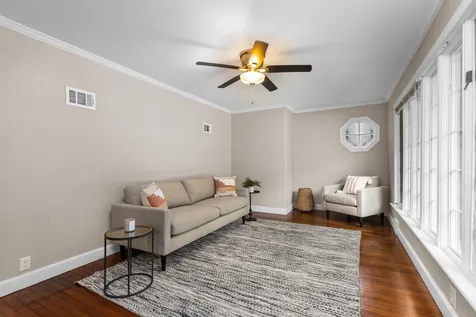 6 Elwyn Road Portsmouth NH 03801