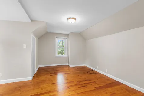 6 Elwyn Road Portsmouth NH 03801