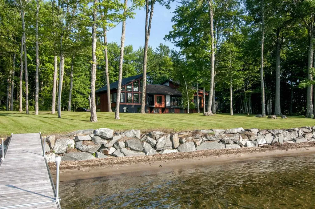 309 Orrwood Drive Derby VT 05829