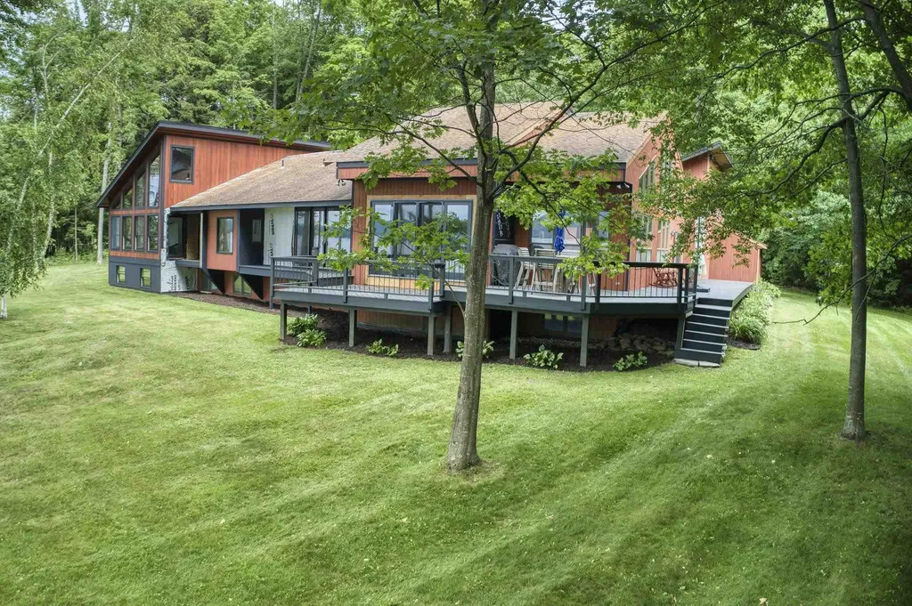 309 Orrwood Drive Derby VT 05829