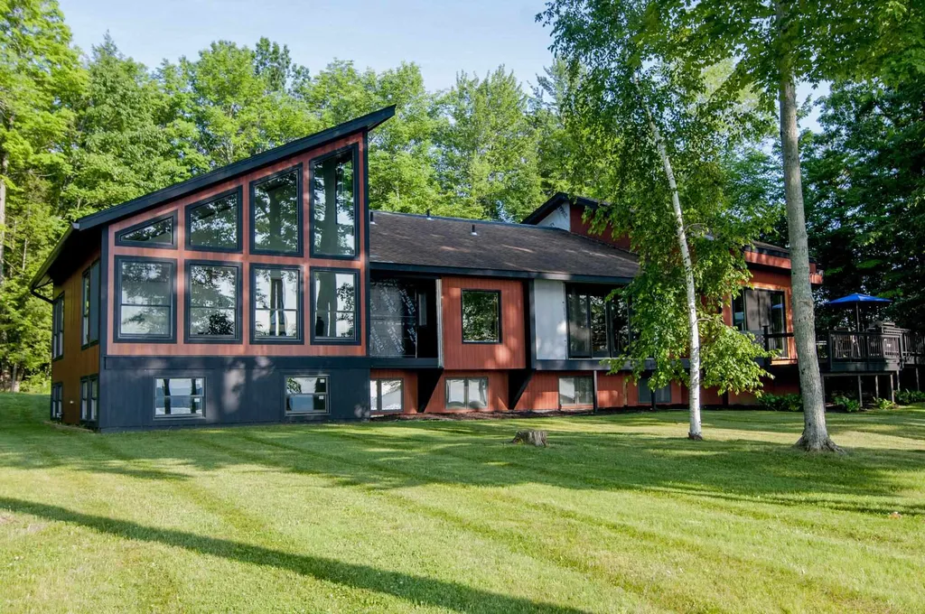 309 Orrwood Drive Derby VT 05829