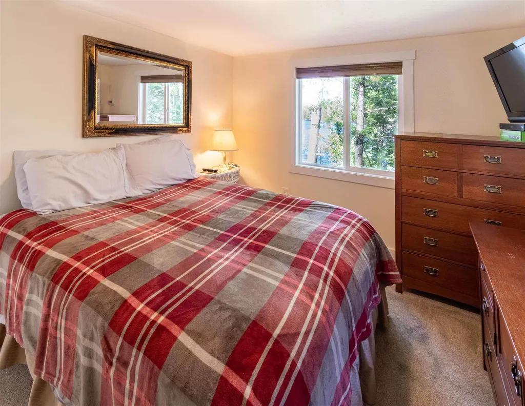 159 Krainewood Drive Moultonborough NH 03254