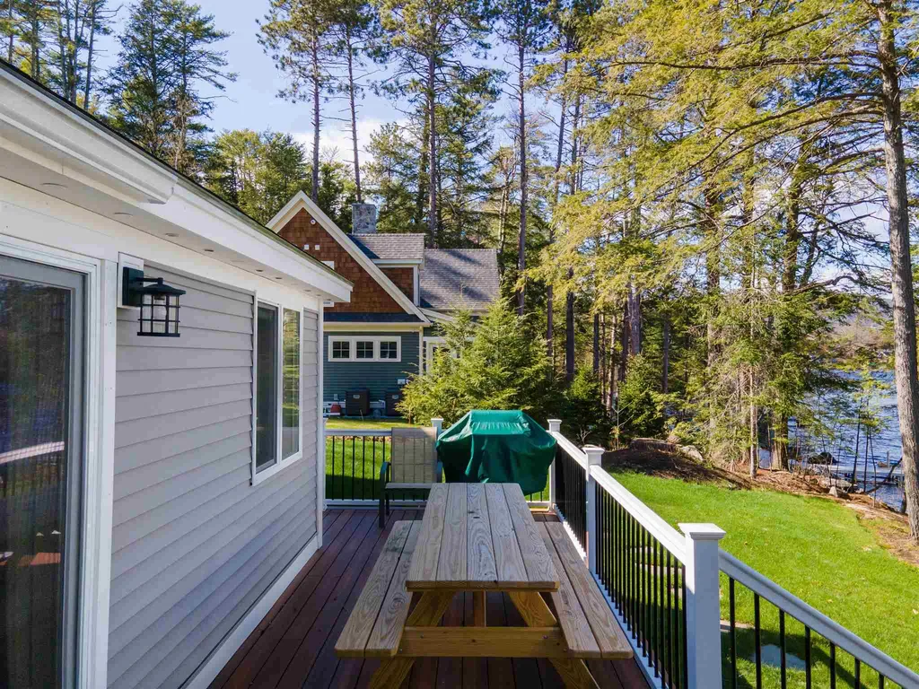 159 Krainewood Drive Moultonborough NH 03254