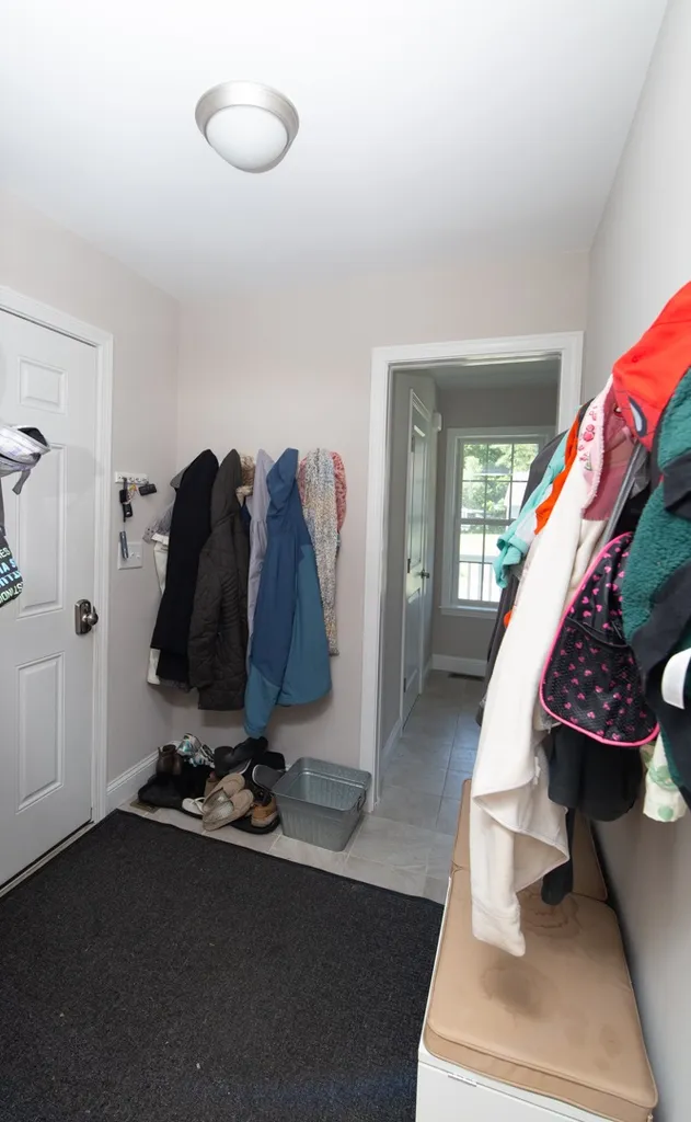 168 Aikey Lane Colchester VT 05446