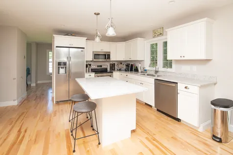 168 Aikey Lane Colchester VT 05446