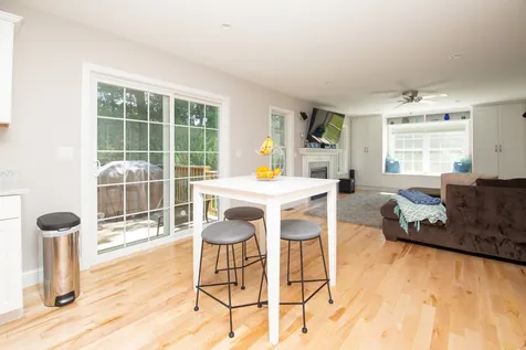 168 Aikey Lane Colchester VT 05446