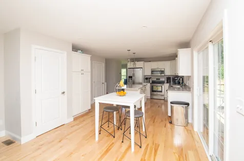 168 Aikey Lane Colchester VT 05446
