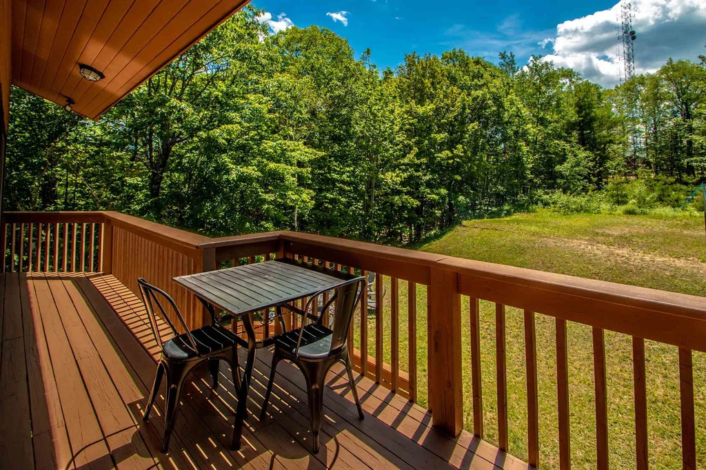 15 Presidential View Drive Madison NH 03849