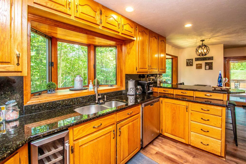 15 Presidential View Drive Madison NH 03849