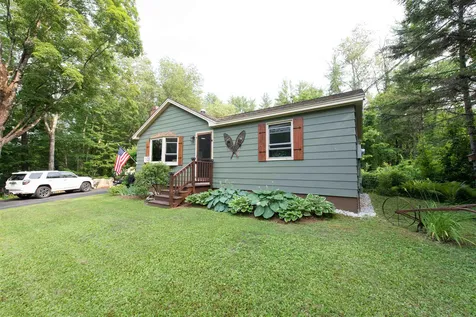 336 Queen Street Boscawen NH 03303
