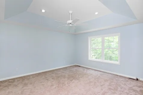 57 Fielding Lane South Burlington VT 05403